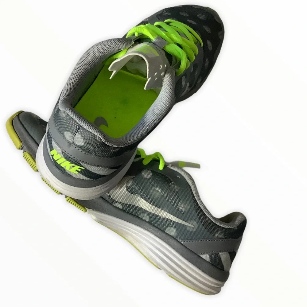 Nike dual fusion